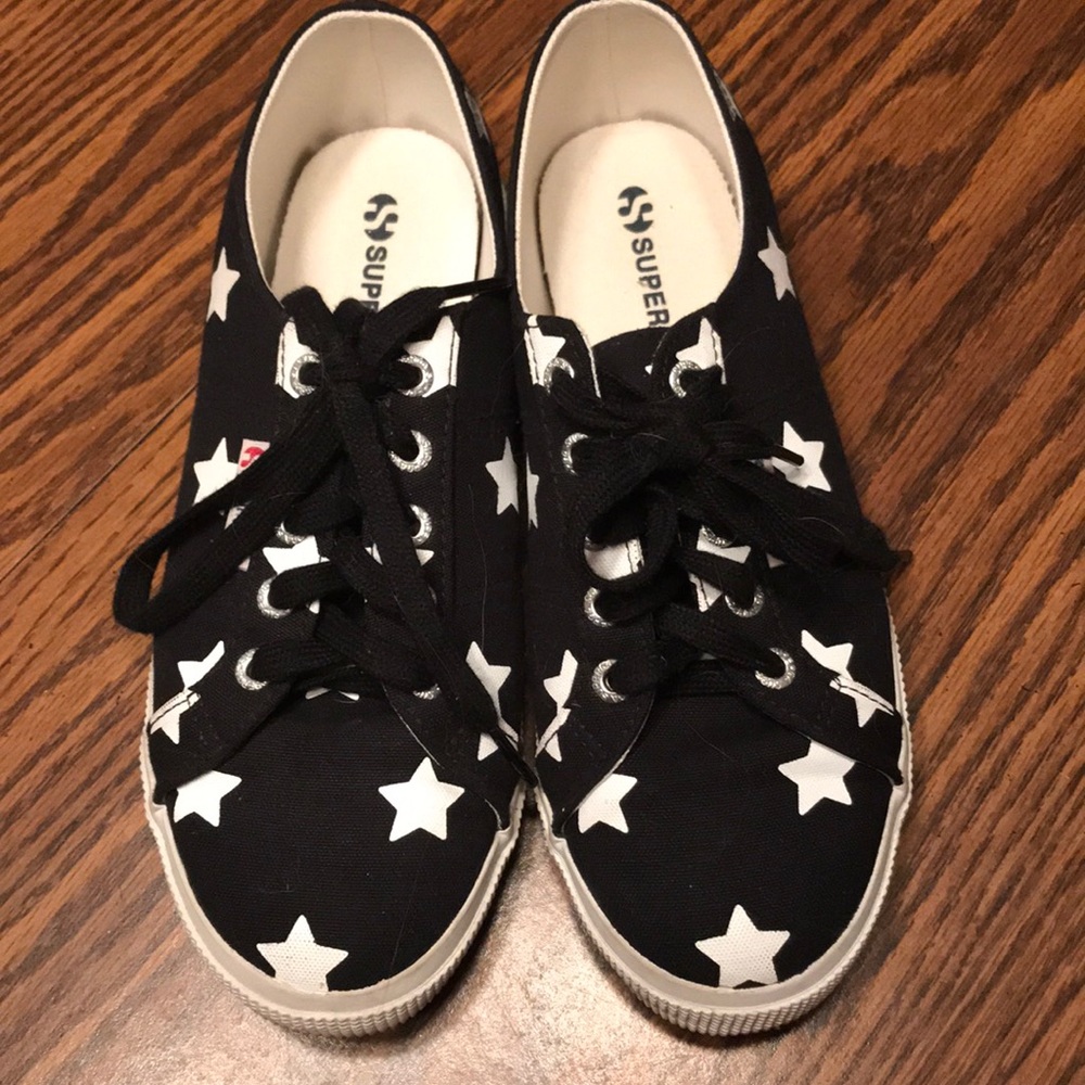 Superga tennis shoes